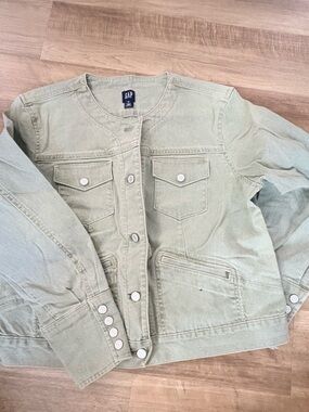 GAP Sage Green Collarless Button Jacket